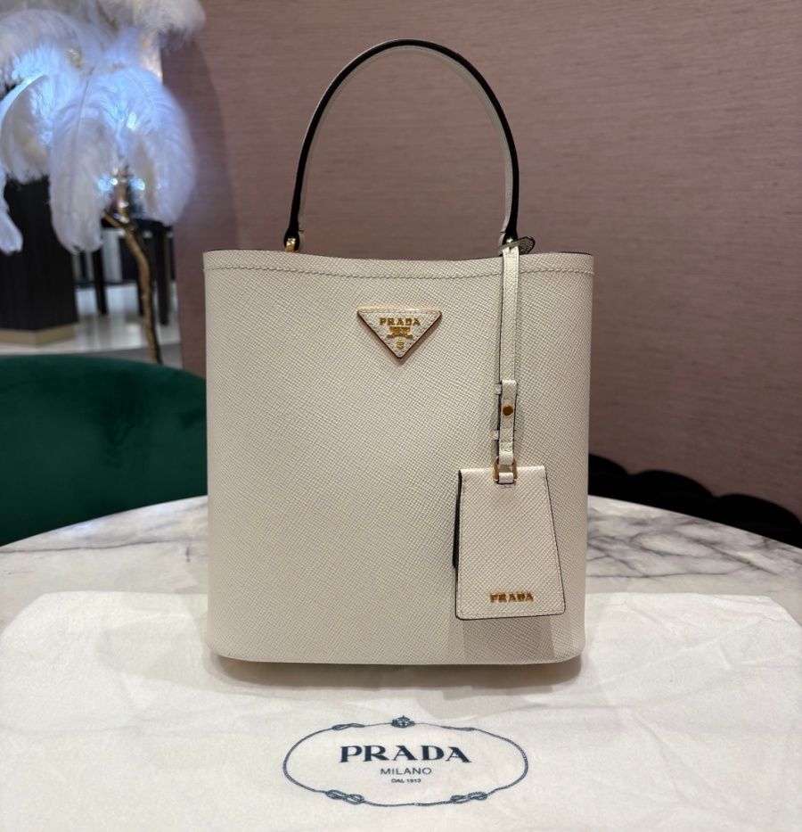 Pre-Owned PRADA Saffiano White Leather Panier Top Handle Bag