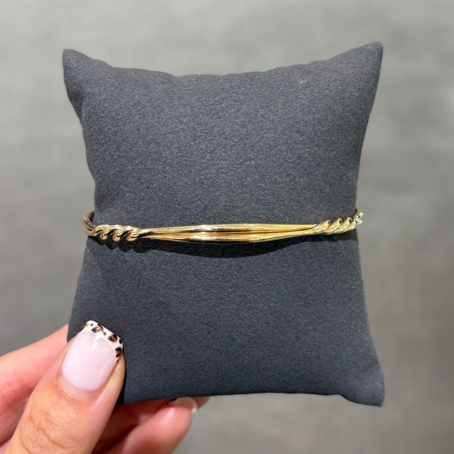 Pre-Owned 9ct Yellow Gold Twisted Slave Bangle