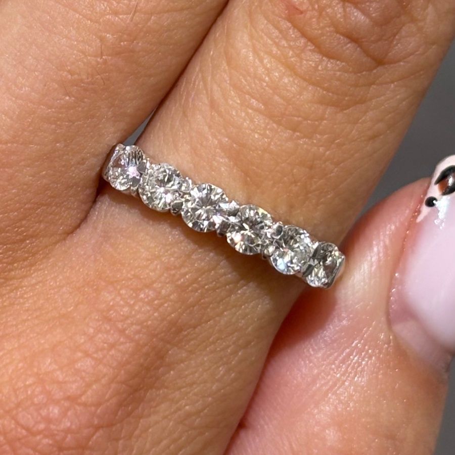 Pre-Owned 18ct Yellow Gold 1.00ct Round Brilliant Diamond 6 Stone Ring