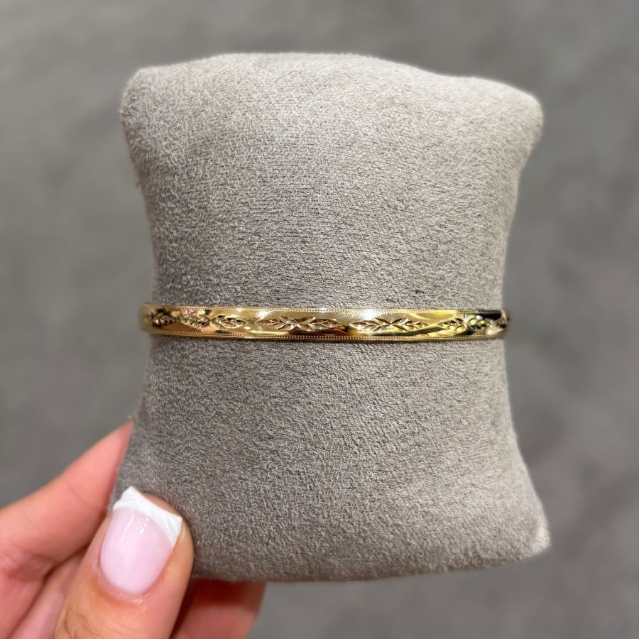 Pre-Owned 9ct Yellow Gold Diamond Cut Patterned Slave Bangle 7.5g