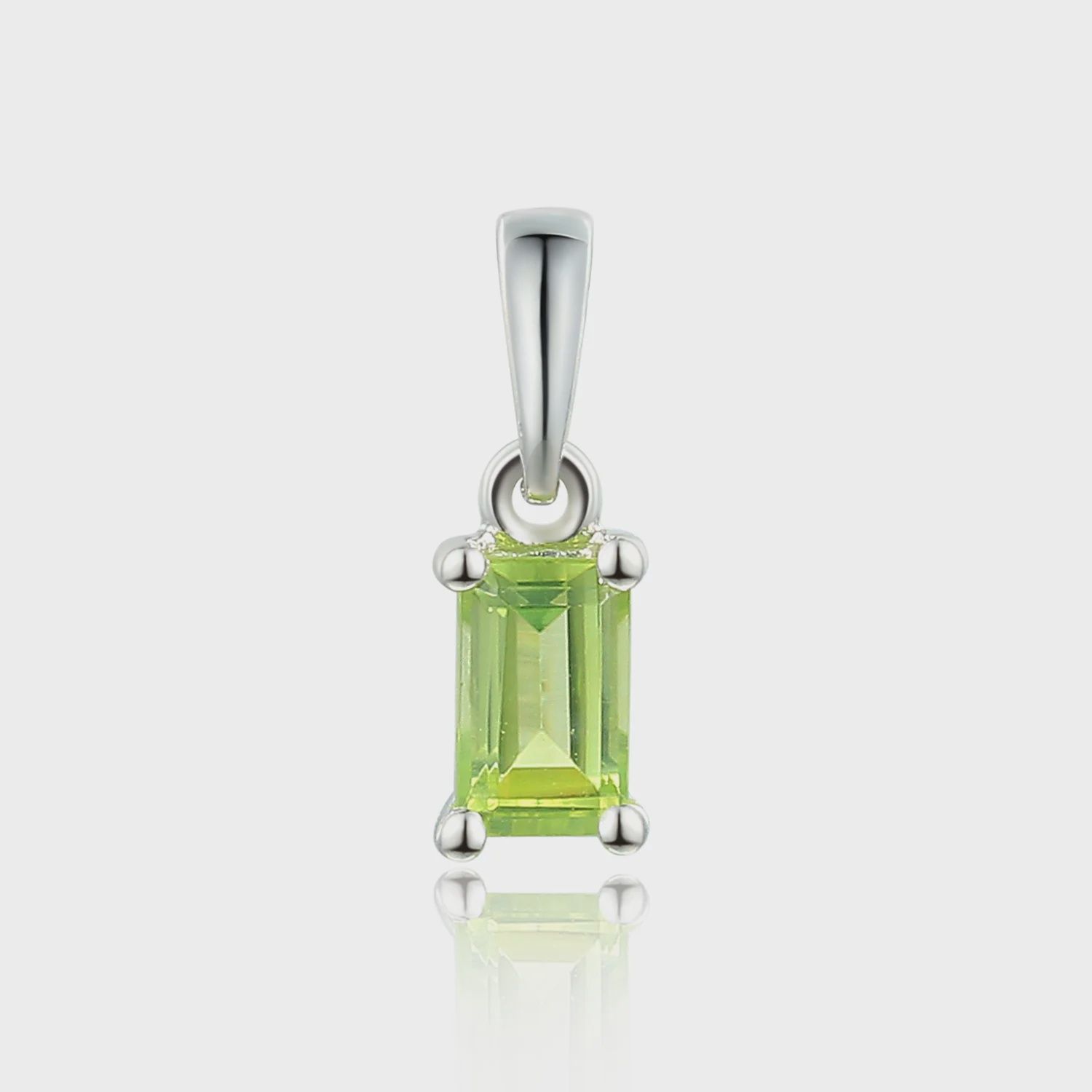 9ct White Gold Octagon Peridot Pendant