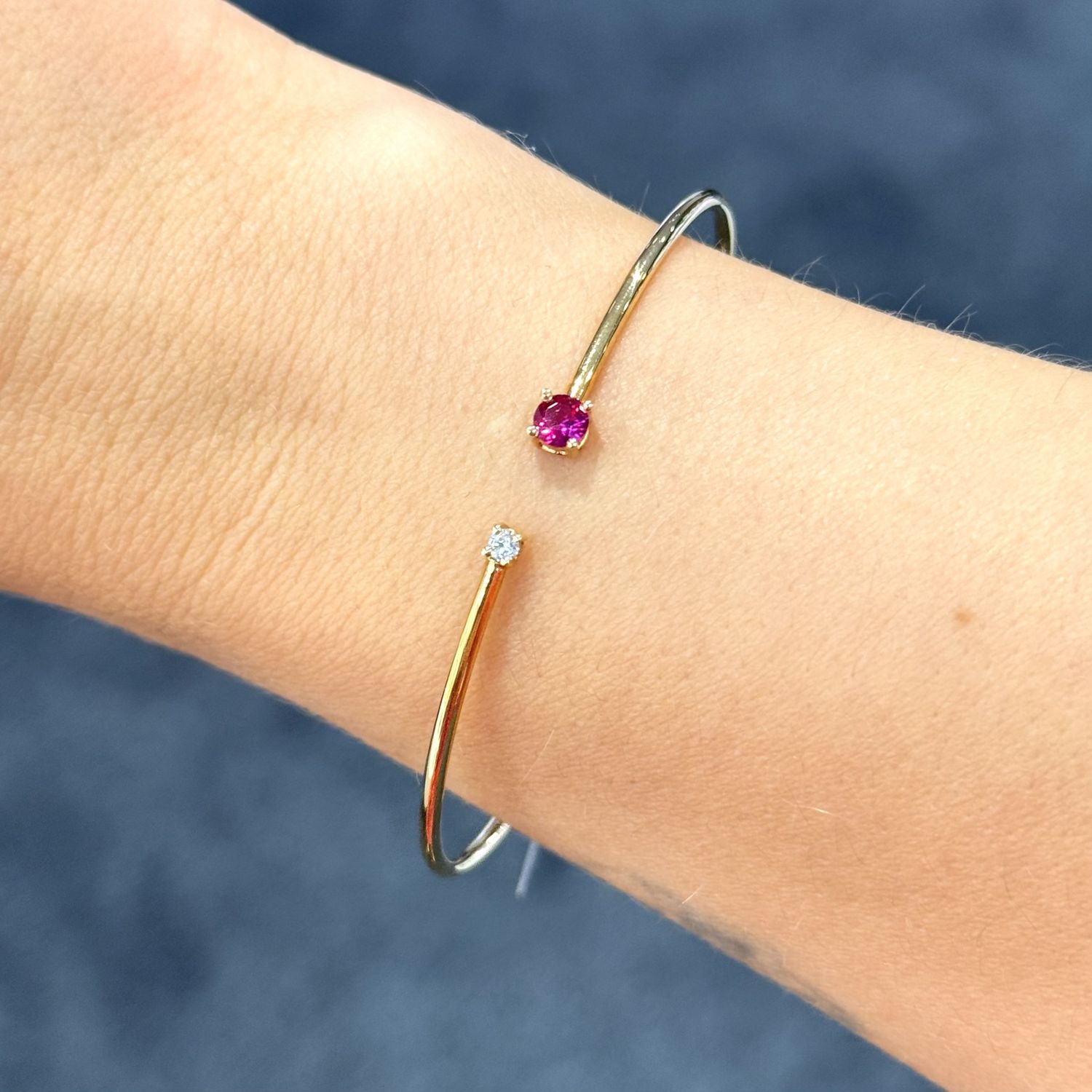 18ct Yellow Gold Ruby &amp; Diamond Torque Bangle