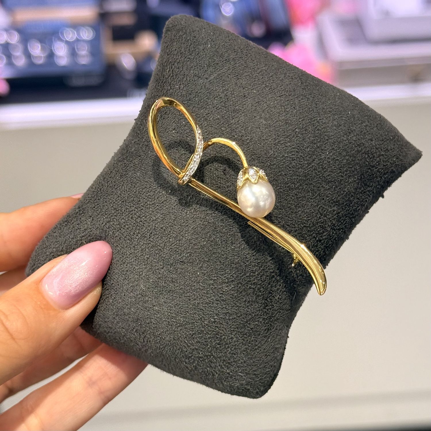 Pre-Owned 18ct Yellow Gold Diamond &amp; Pearl Brooch