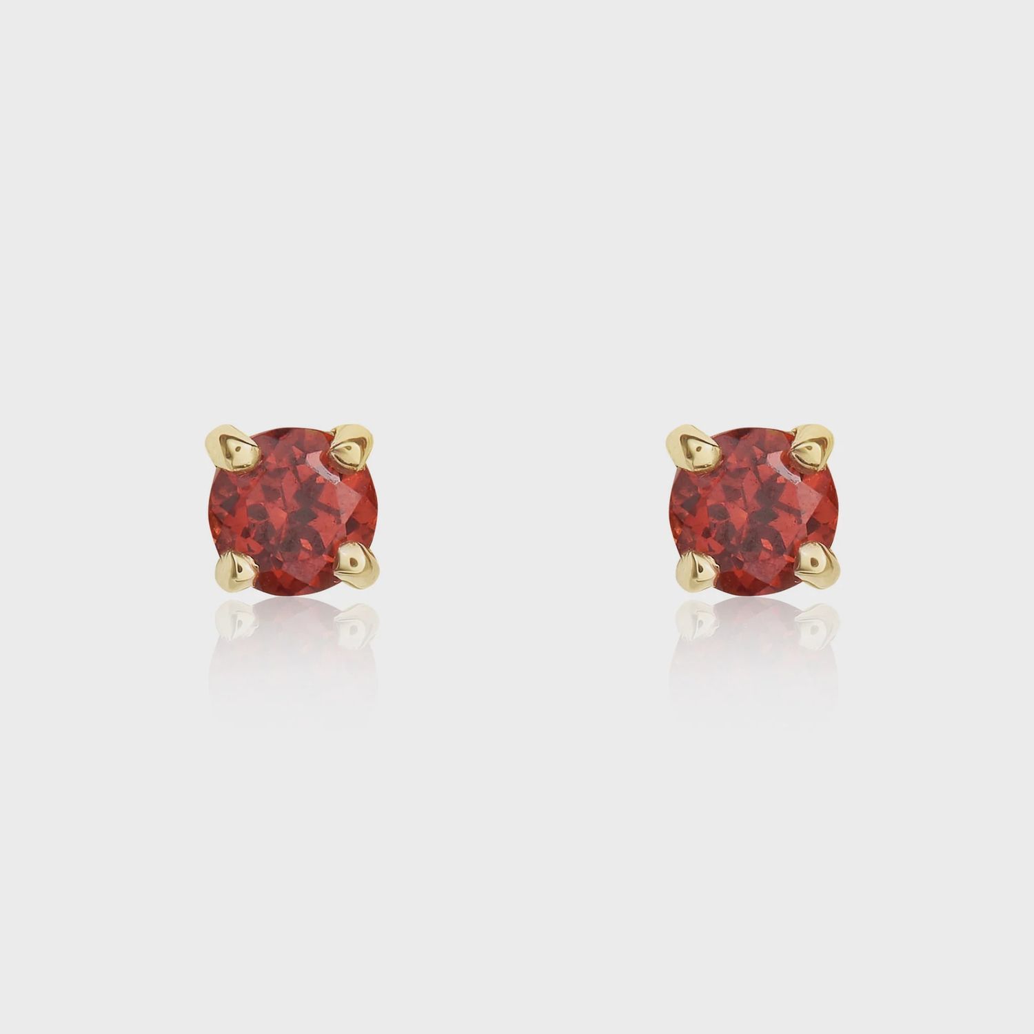9ct Yellow Gold 3mm Round Garnet Stud Earrings