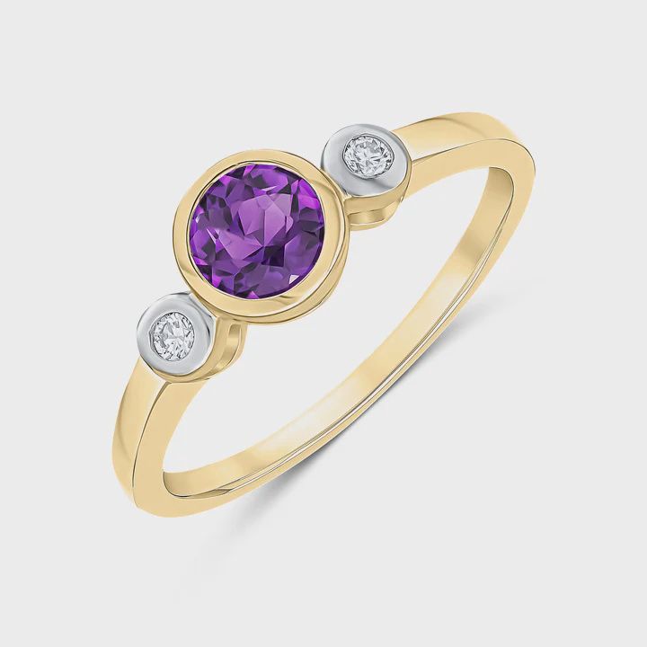 9ct Yellow Gold Round Rubover Amethyst & Diamond Three Stone Ring 5mm 9ct Yellow Gold Round Rubover Amethyst & Diamond Three Stone Ring 5mm