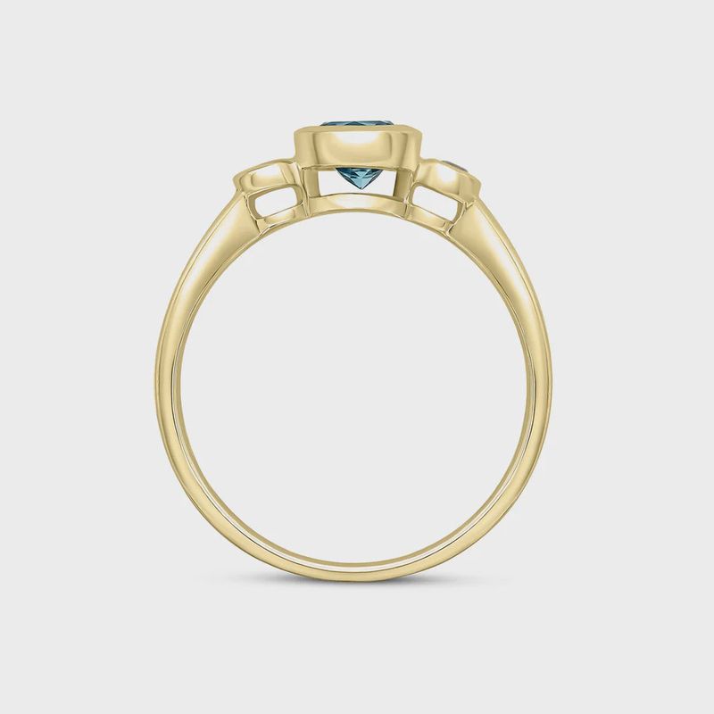 9ct Yellow Gold Round Swiss Blue Topaz & Diamond Three Stone Ring 5mm