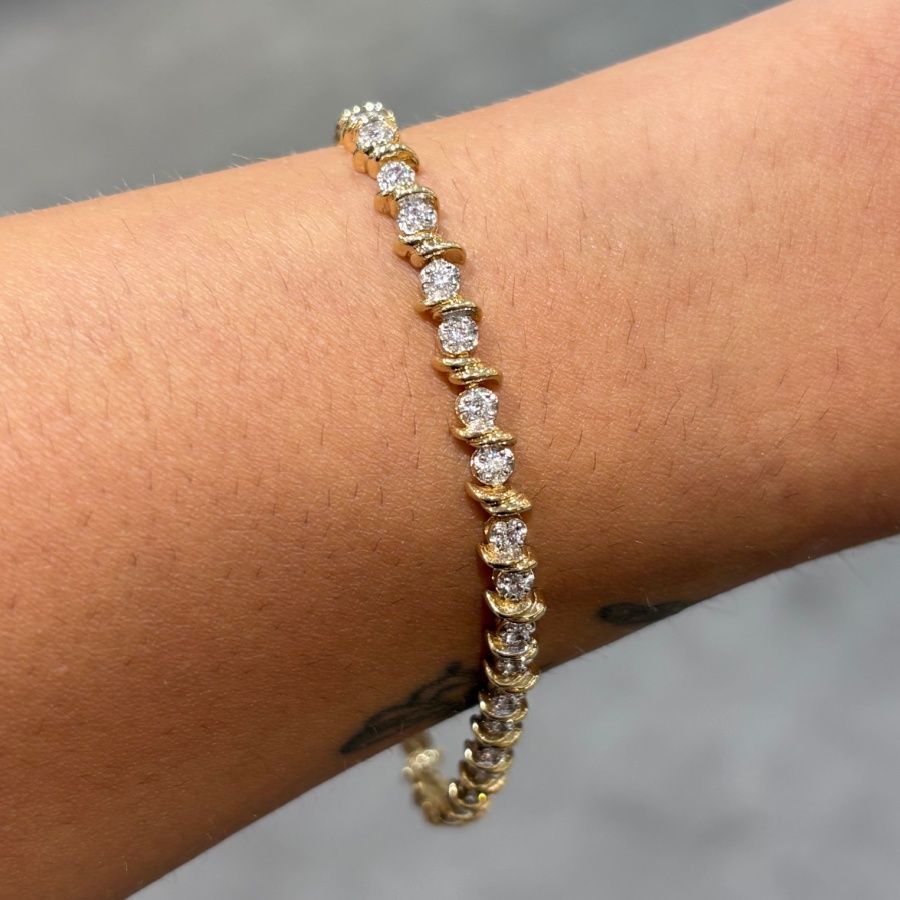 Pre-Owned 9ct Yellow Gold CZ Tennis Bracelet