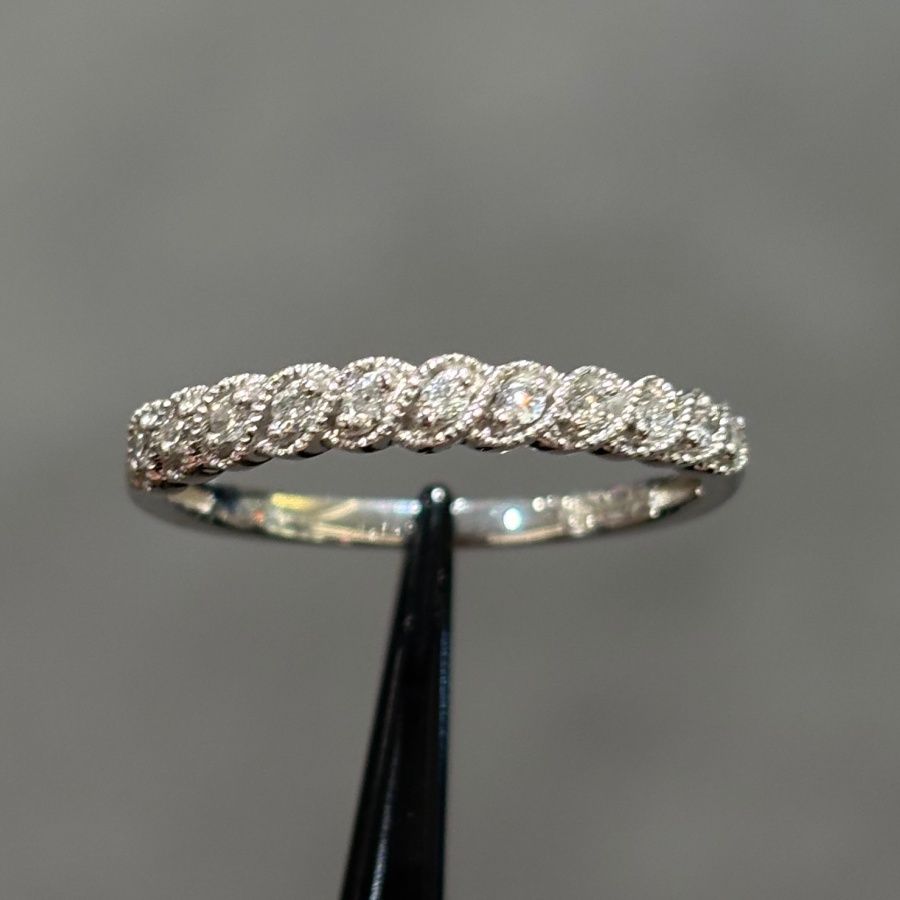 Pre-Owned 9ct White Gold 0.15ct Diamond Half Eternity Ring