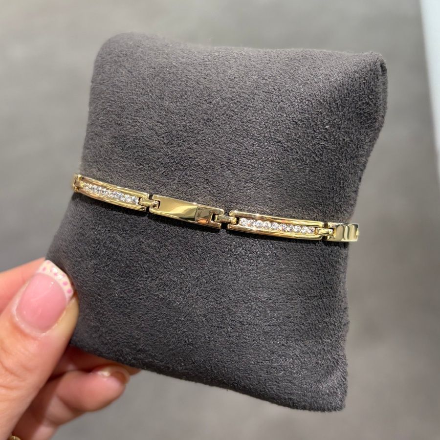 Pre-Owned 9ct Yellow Gold CZ Bar Bracelet