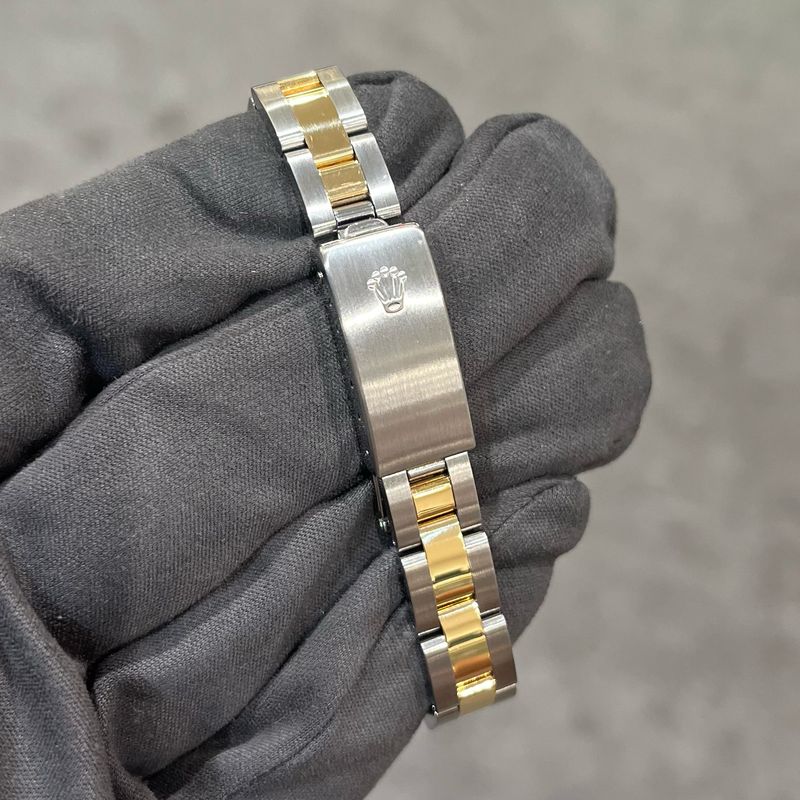 Pre-Owned Rolex Oyster Perpetual Non-Date 76193