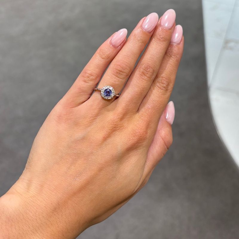 Pre-Owned 14ct White Gold 0.42ct Tanzanite &amp; 0.10ct Diamond Ring