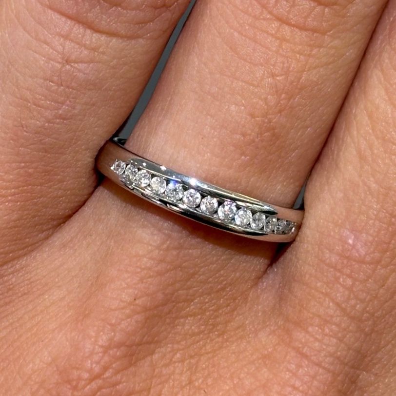 Pre-Owned 18ct White Gold 0.13ct Diamond ET Ring