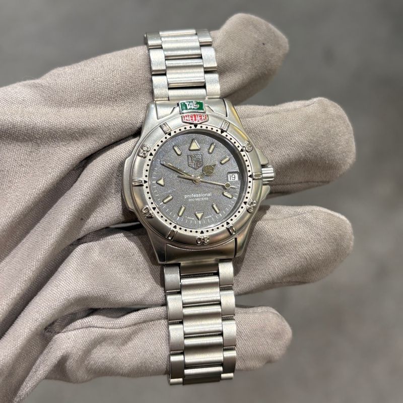Pre-Owned Tag Heuer 4000 Series Quartz Watch WF1211-KO