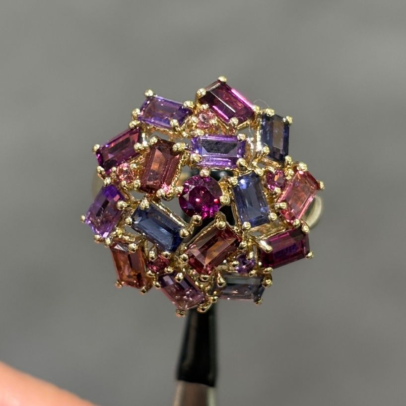 Pre-Owned 9ct Yellow Gold Amethyst, Iolite &amp; Garnet Cluster Ring