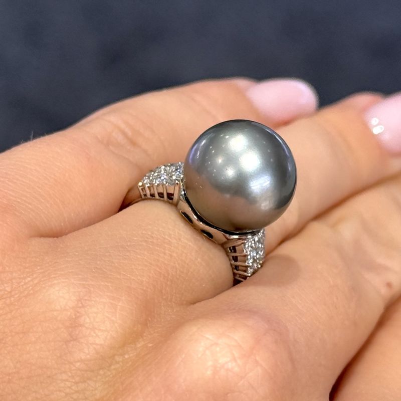 Pre-Owned Platinum 900 3.5mm Tahitian Pearl &amp; 0.35ct Diamond Ring