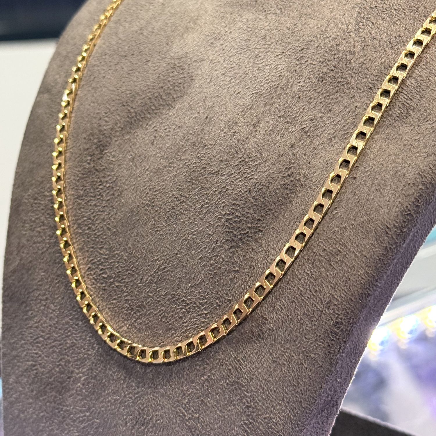 Pre-Owned 9ct Yellow Gold 22” Square Curb Chain 11.8g