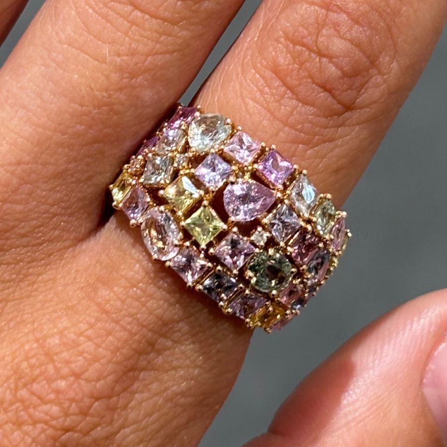 18ct Rose Gold 4.99ct Multi-Sapphire &amp; 0.04ct Diamond Cluster Ring