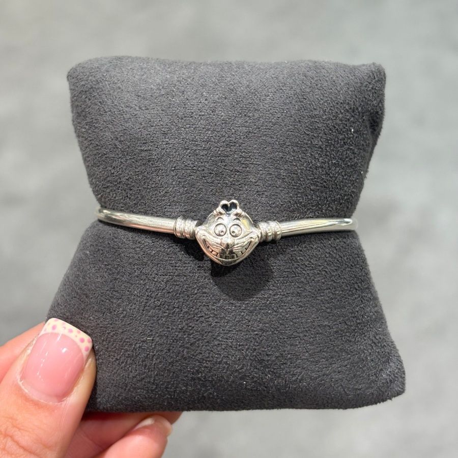 Pre-Owned Pandora X Disney Alice in Wonderland Limited Edition Cheshire Cat Bangle
