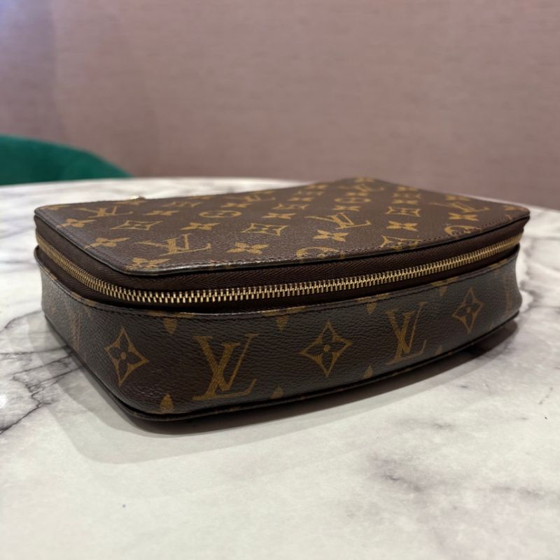 Pre-Owned Louis Vuitton Monte Carlo GM in Monogram Canvas