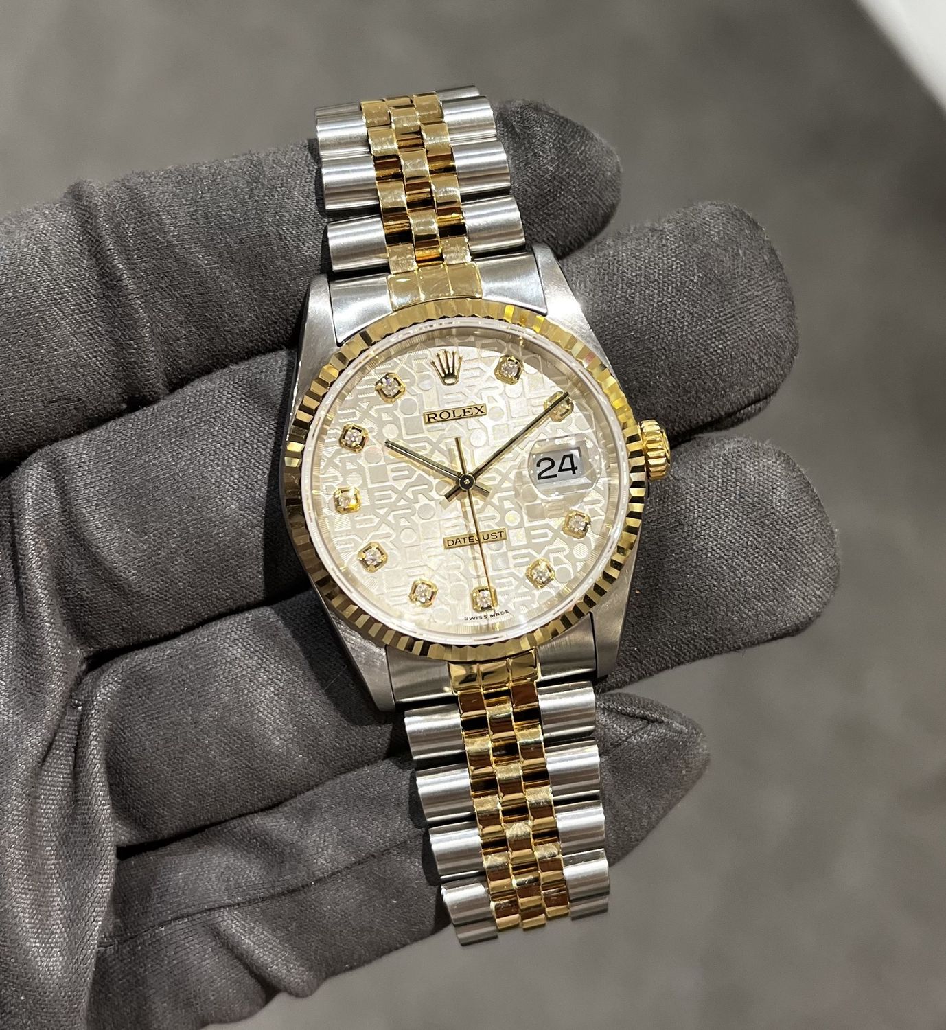 Pre-Owned Rolex Datejust Gents Watch 16233 Pre-Owned Rolex Datejust Gents Watch 16233