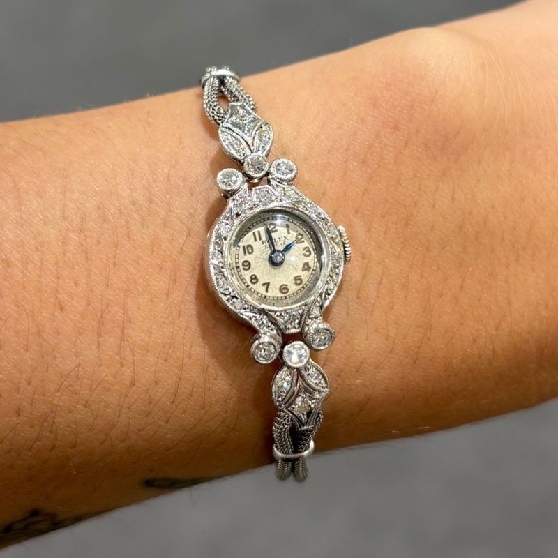 Pre-Owned Vintage Ladies Rolex Diamond Cocktail Watch