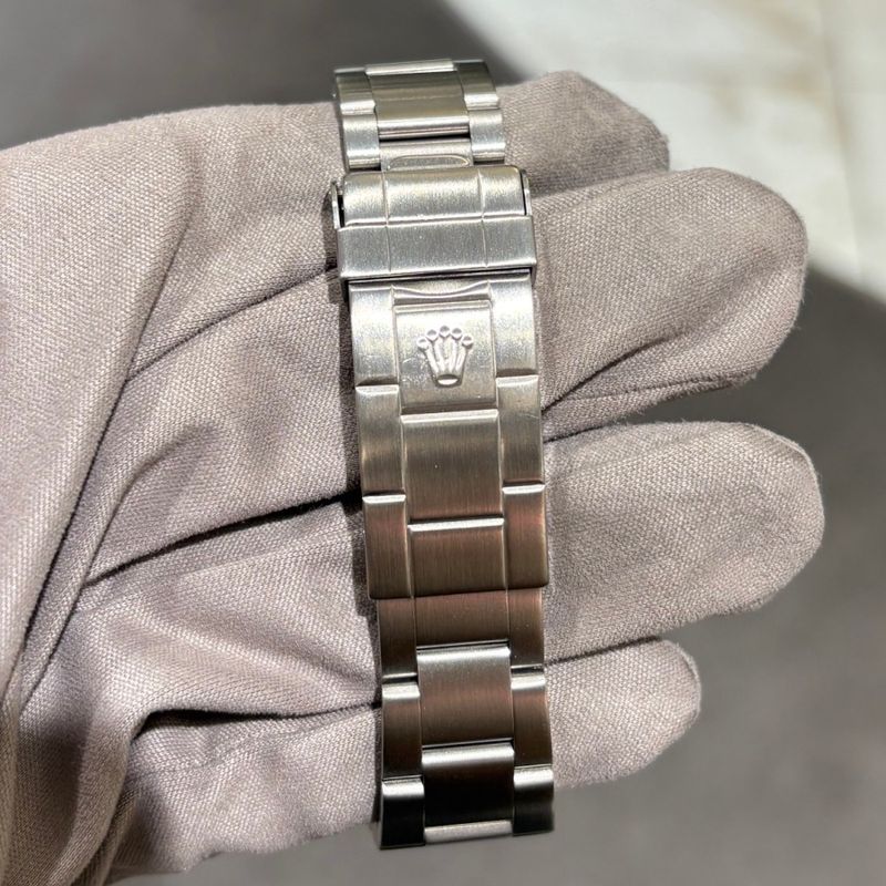 Pre-Owned Rolex 40mm Steel Submariner Date 16610