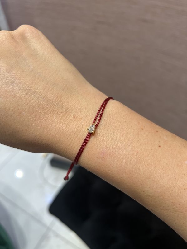 Love Lab 0.30ct Pear Cut Lab-Grown Diamond Nylon Cord Bracelet - Bordeaux Love Lab 0.30ct Pear Cut Lab-Grown Diamond Nylon Cord Bracelet - Bordeaux