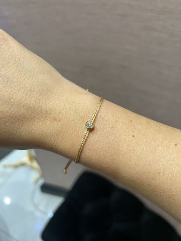 Love Lab 0.30ct Round Brilliant Cut Lab-Grown Diamond Nylon Cord Bracelet - Gold Love Lab 0.30ct Round Brilliant Cut Lab-Grown Diamond Nylon Cord Bracelet - Gold