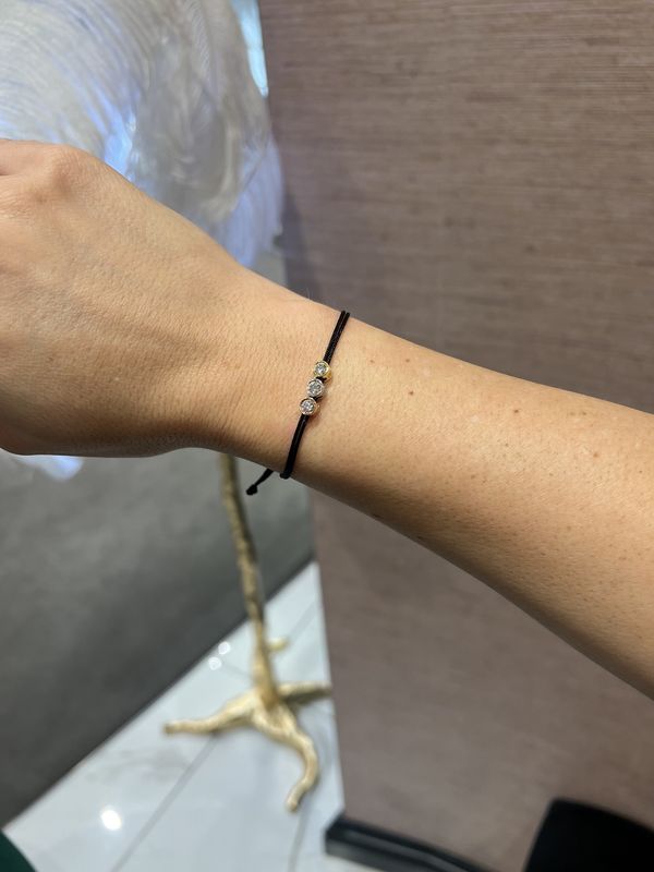 Love Lab Triple 0.20ct Round Brilliant Cut Lab-Grown Diamond Nylon Cord Bracelet - Black Love Lab Triple 0.20ct Round Brilliant Cut Lab-Grown Diamond Nylon Cord Bracelet - Black