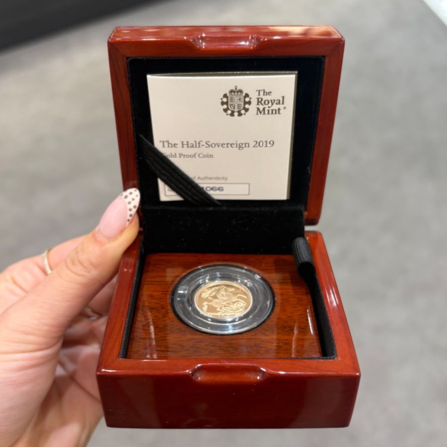 2019 Half Sovereign Boxed