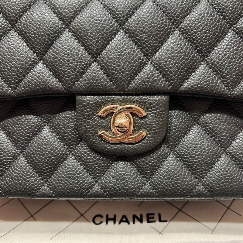 Pre-Owned Chanel Classic Small Double Flap 18S Pearly Dark Grey Caviar with Champagne Gold Hardware