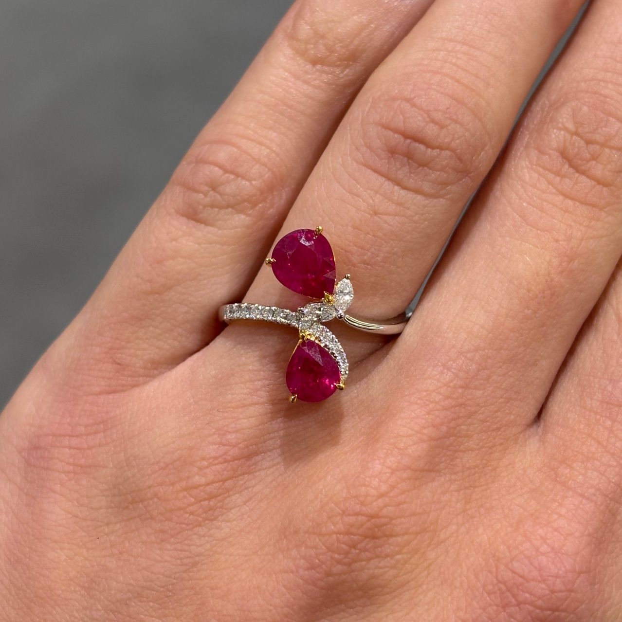 18ct White Gold 2.52ct Ruby &amp; 0.19ct Diamond Ring