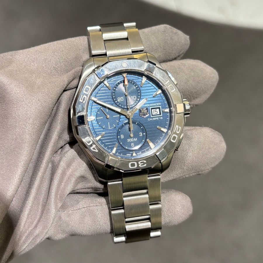 Pre-Owned Tag Heuer Aquaracer Automatic Chronograph CAY2112 Pre-Owned Tag Heuer Aquaracer Automatic Chronograph CAY2112