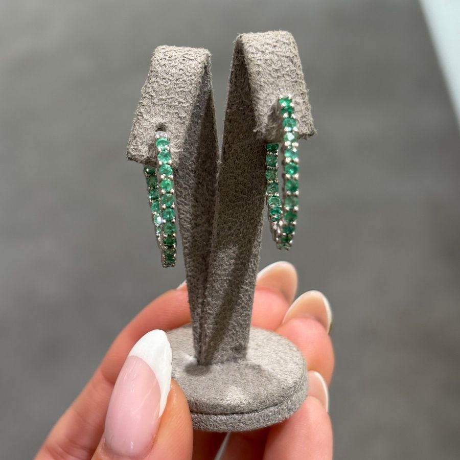 Pre-Owned 9ct White Gold 0.80ct Emerald Hoop Earrings Pre-Owned 9ct White Gold 0.80ct Emerald Hoop Earrings