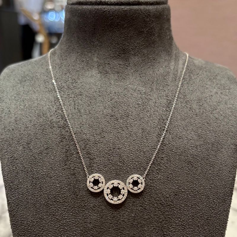 Pre-Owned 9ct White Gold 0.40ct Diamond 3 Halo Necklace Pre-Owned 9ct White Gold 0.40ct Diamond 3 Halo Necklace