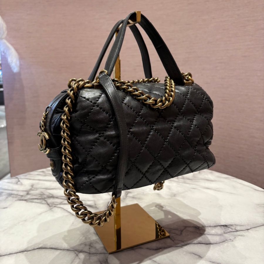 Pre-Owned Chanel Quilted Bowling Bag in Black Calfskin