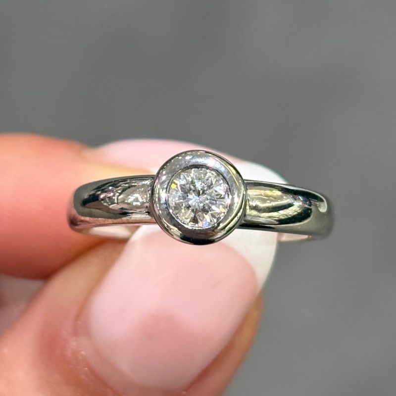 Pre-Owned 18ct White Gold 0.33ct Diamond Rubover Solitaire Ring