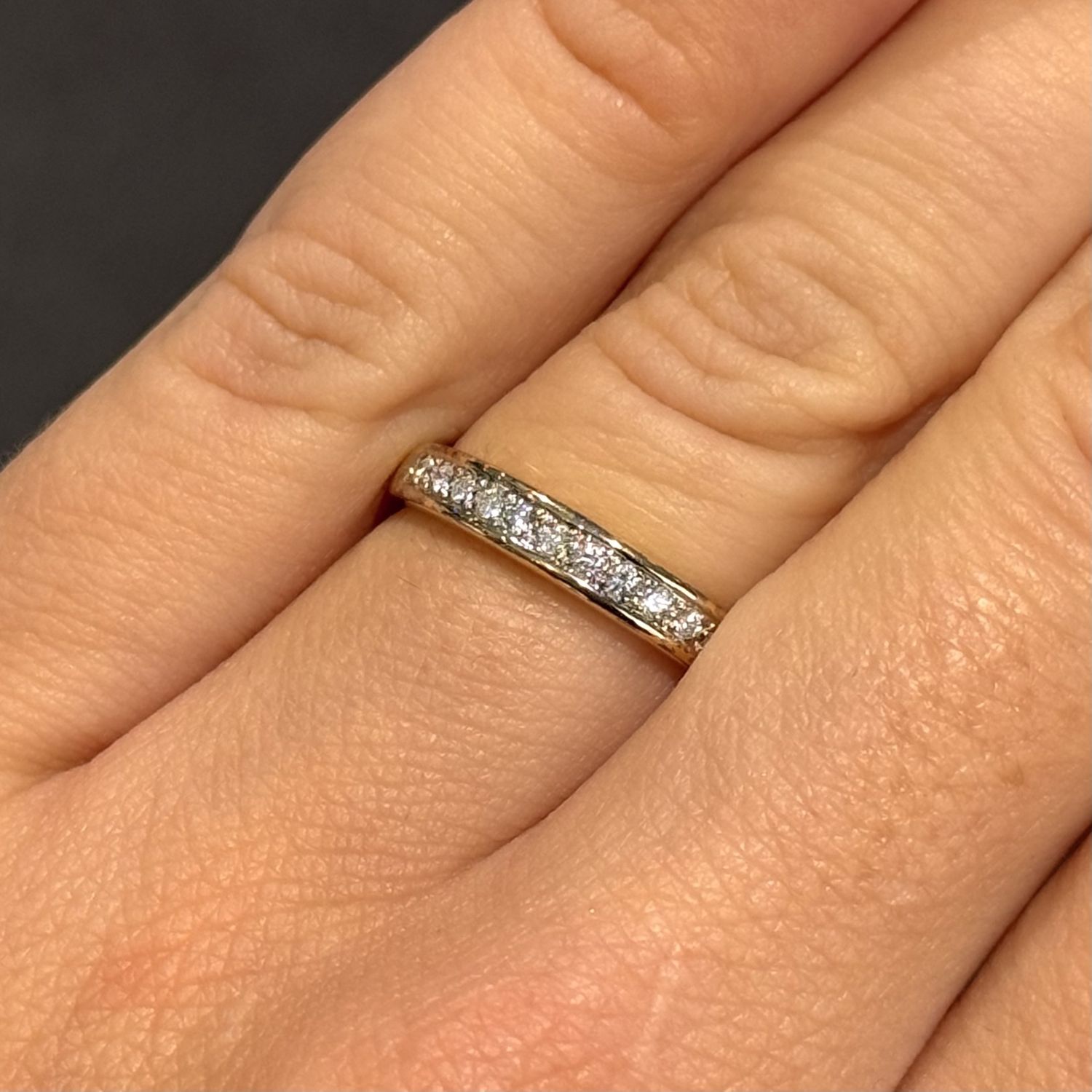 Pre-Owned 9ct Yellow Gold 0.10ct Diamond  1/2 ET