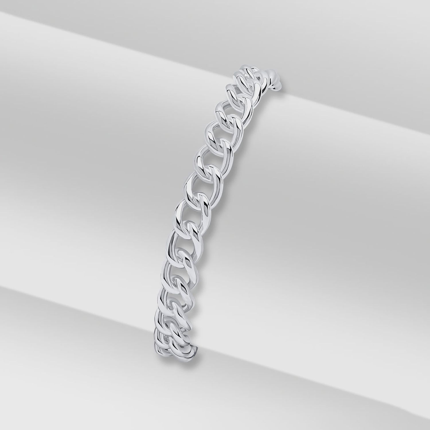 Silver 7mm Handmade Curb Chain Bracelet Silver 7mm Handmade Curb Chain Bracelet