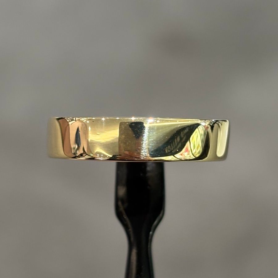 Pre-Owned 9ct Yellow Gold 5mm Flat Court Wedding Band Pre-Owned 9ct Yellow Gold 5mm Flat Court Wedding Band