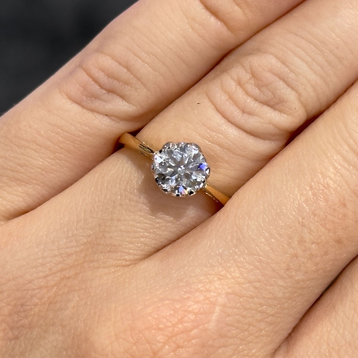 18ct Yellow Gold 1.06ct E VVS2 Laboratory Grown Diamond Solitaire Ring 18ct Yellow Gold 1.06ct E VVS2 Laboratory Grown Diamond Solitaire Ring