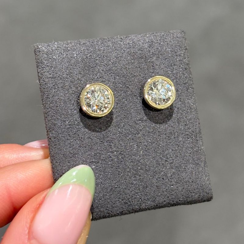 9ct Yellow Gold 2.10ct Lab Grown Diamond Rubover Set Stud Earrings