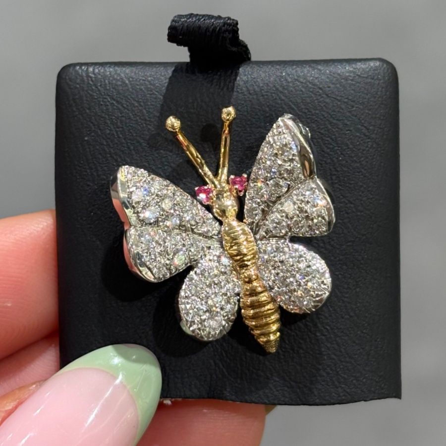 Pre-Owned 14ct Gold 0.75ct Diamond Butterfly Brooch Ruby Eyes Pre-Owned 14ct Gold 0.75ct Diamond Butterfly Brooch Ruby Eyes