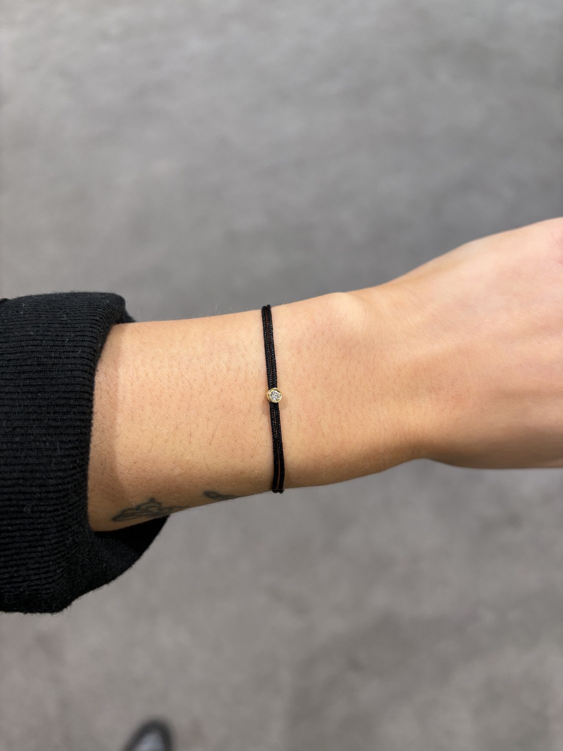 Love Lab 0.05ct Round Brilliant Cut Lab-Grown Diamond Black Nylon Cord Bracelet - Gold Setting Love Lab 0.05ct Round Brilliant Cut Lab-Grown Diamond Black Nylon Cord Bracelet - Gold Setting