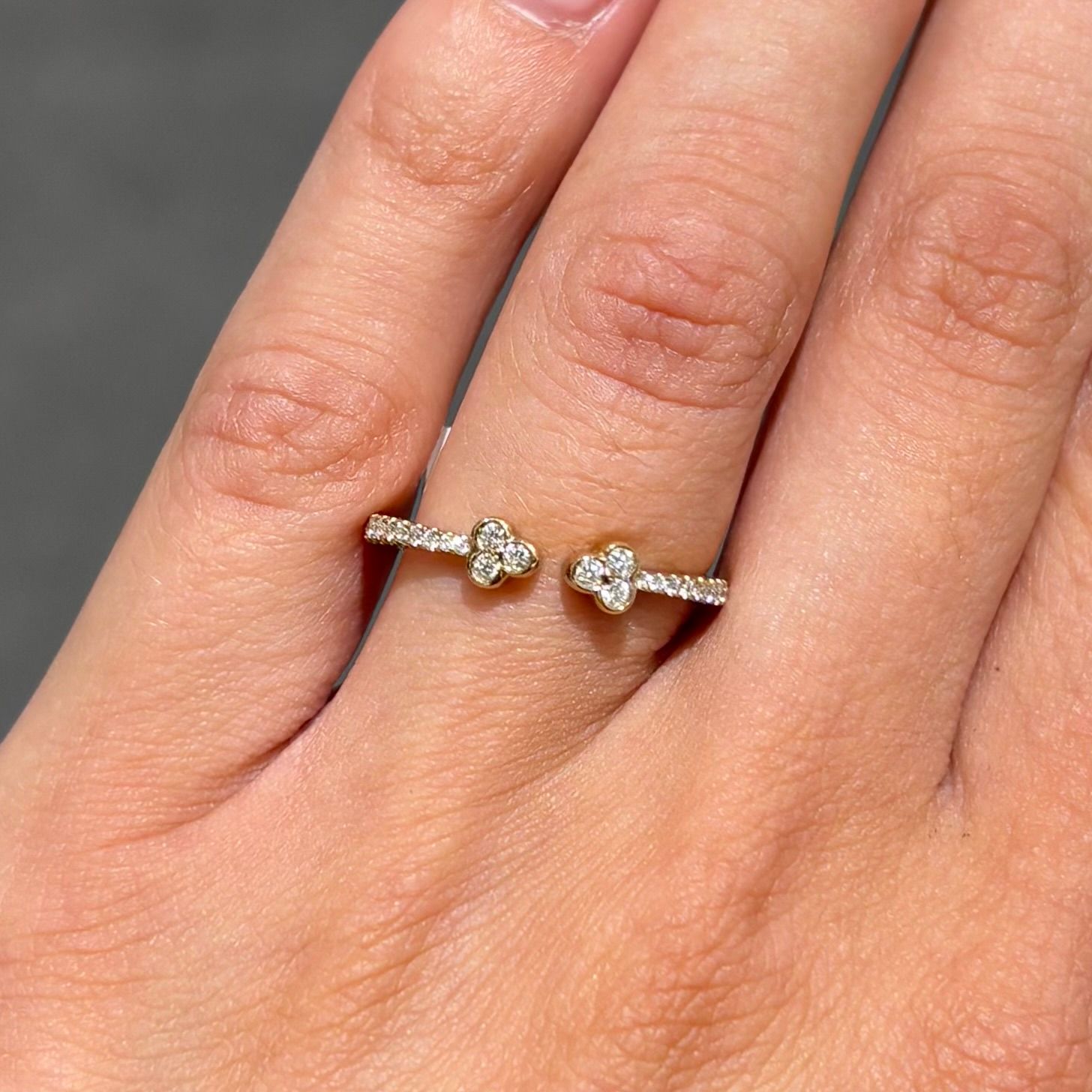 9ct Yellow Gold 0.18ct Diamond Cluster Open Ring 9ct Yellow Gold 0.18ct Diamond Cluster Open Ring