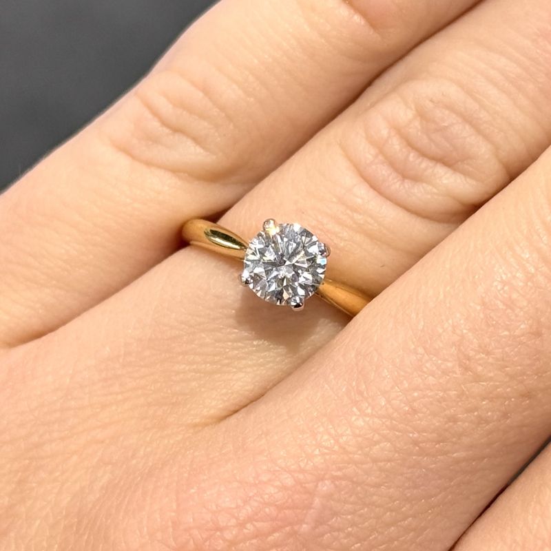 18ct Yellow Gold 1.00ct F Si1 Solitaire Ring