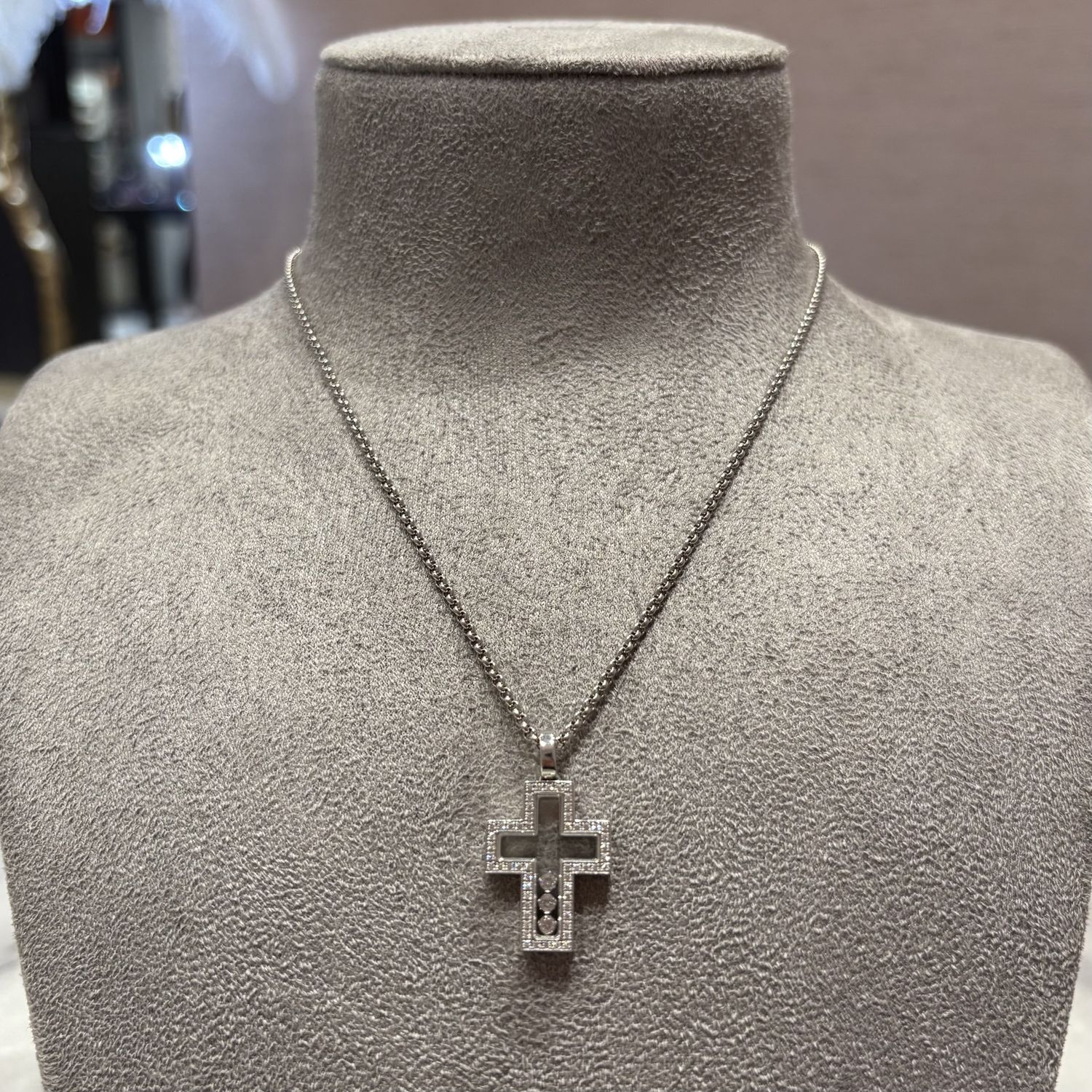 Pre-Owned Chopard 18ct White Gold Happy Diamonds Cross &amp; Chain