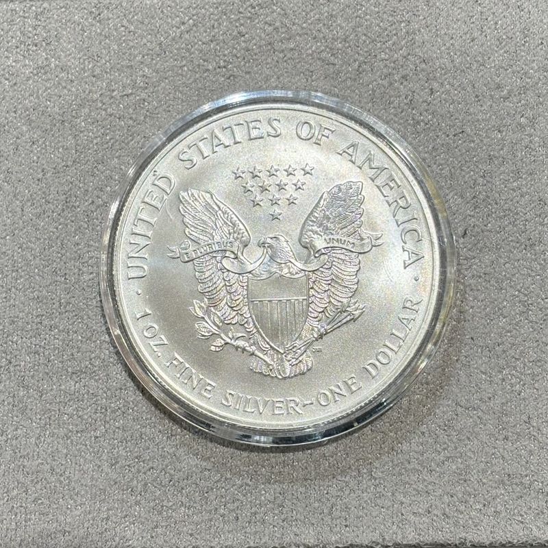 Pre-Owned 1oz Silver Eagle Coin Pre-Owned 1oz Silver Eagle Coin