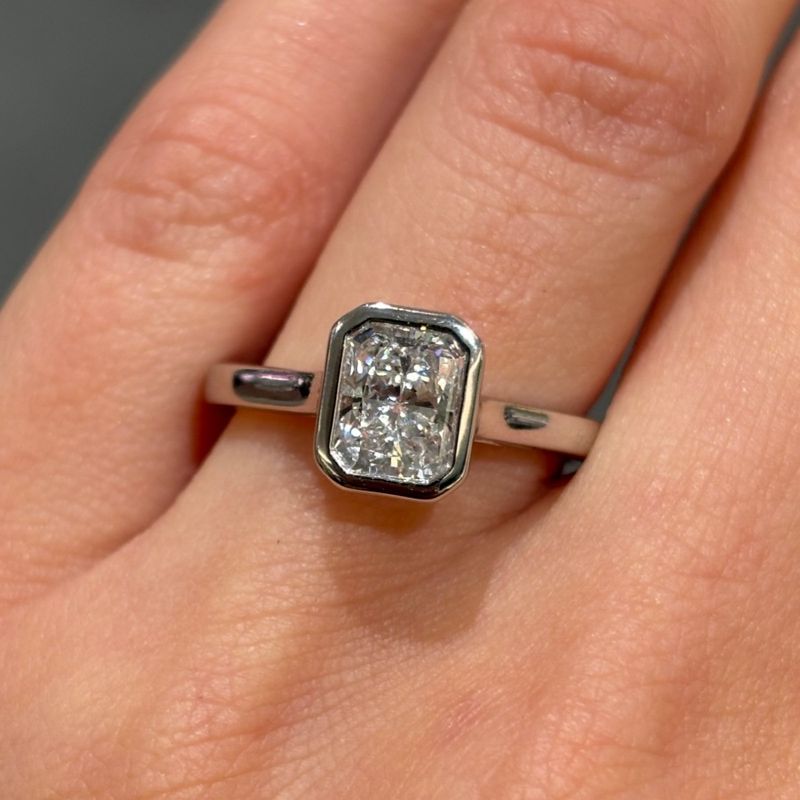 Platinum 1.04ct Radiant Cut Lab Grown Diamond Rubover Set Ring