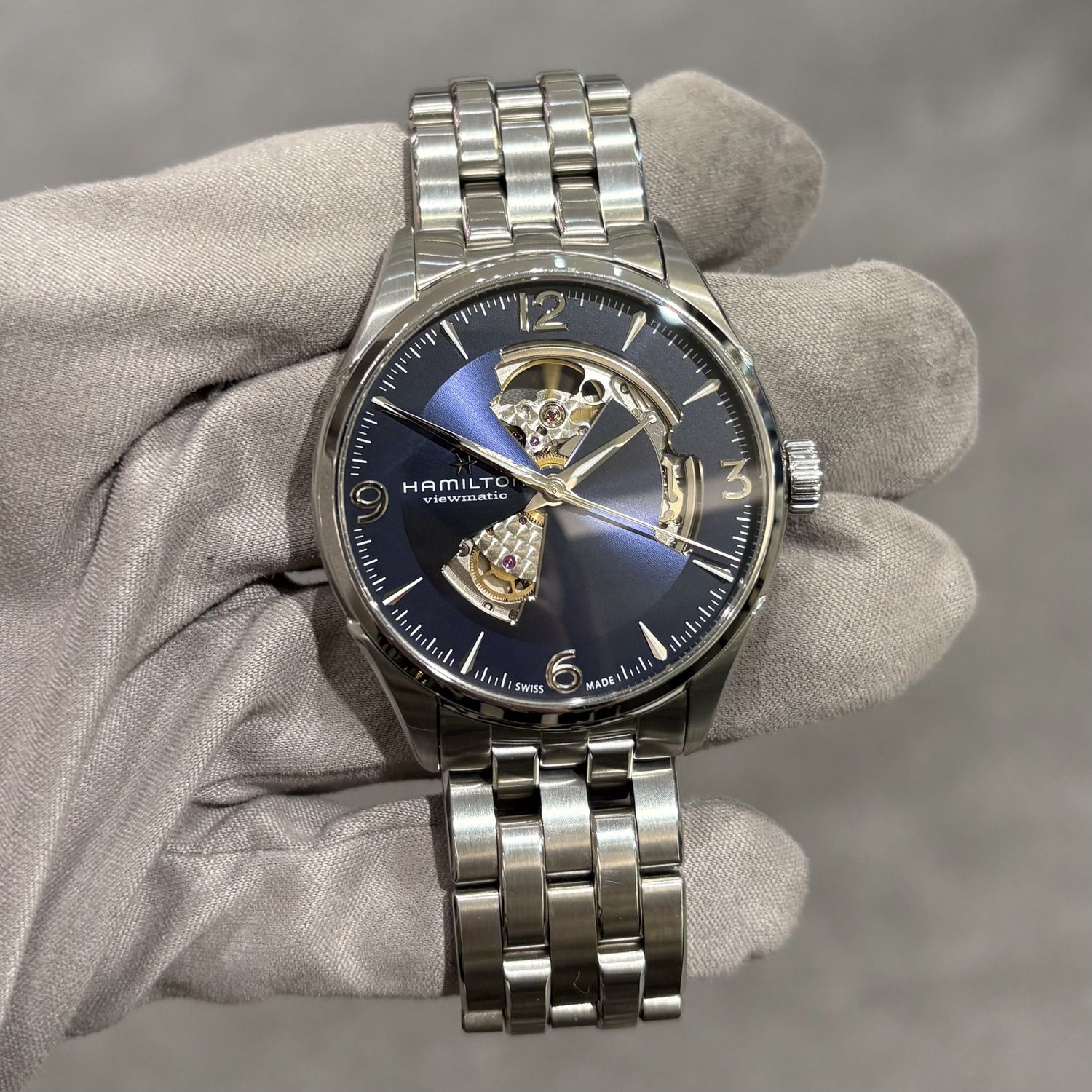 Pre-Owned Hamilton Jazzmaster Open Heart Steel Gents Watch